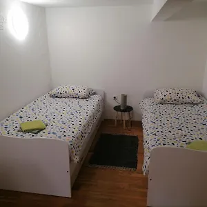 Tia Apartamento
