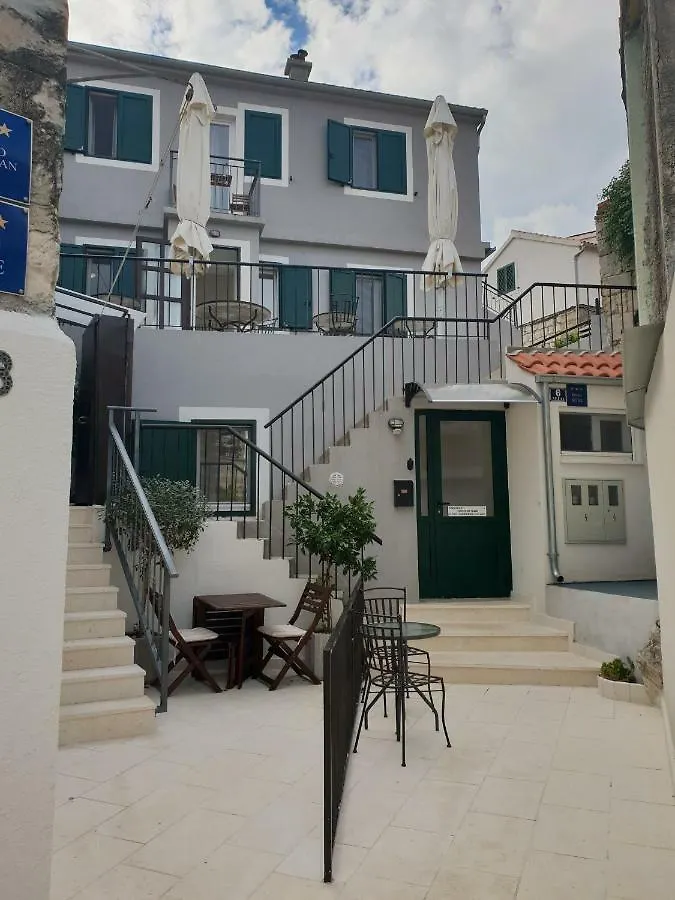 *** Bed and breakfast Golden B&B Split Croacia